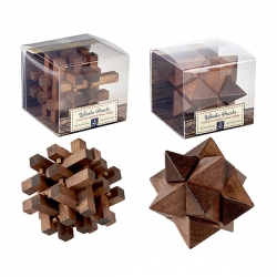 משחק חשיבה מעץ במארז